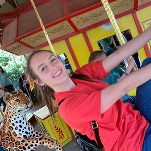 Meet your Posher, Ruth